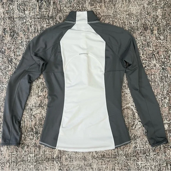 Athleta Women’s Quarter Zip Pullover Top Size Medium Gray White - Picture 4 of 13